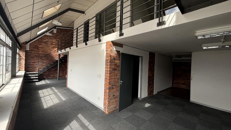 To Let commercial Property for Rent in Green Point Western Cape